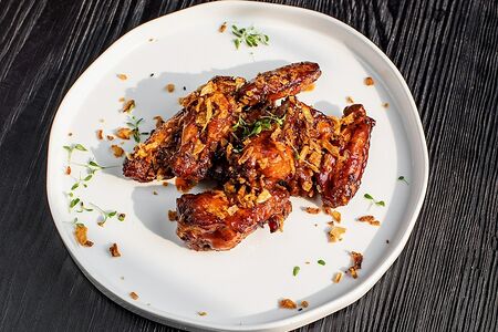 Куриные крылья барбекю