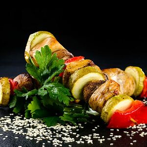 Шашлык куриный с овощами