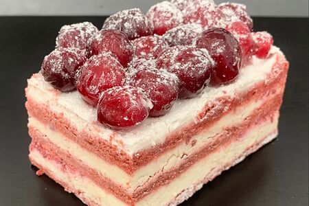 Пирожное Зимняя клюква