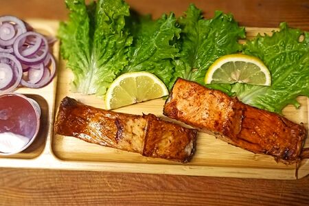 Форель на углях