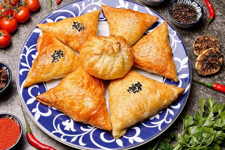 Самса с бараниной