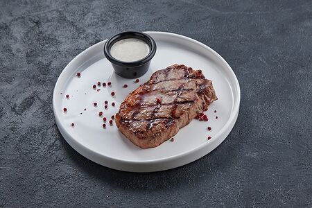 Стриплойн стейк