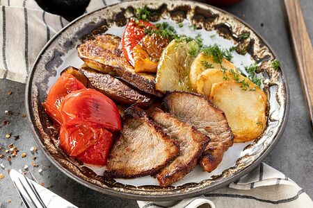 Аджаб Сандал