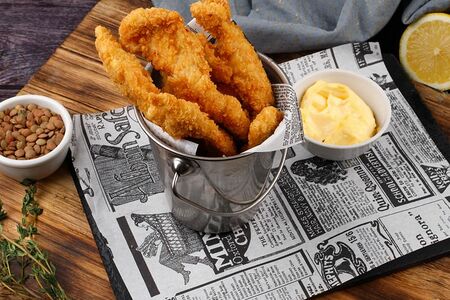 Острые куриные стрипсы