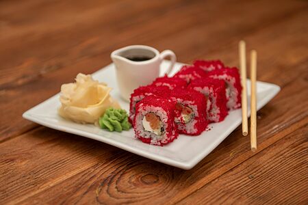 Калифорния с лососем