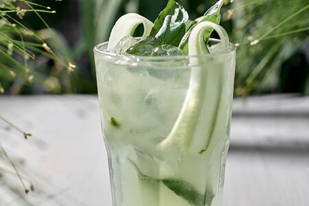 Огуречный лимонад с базиликом