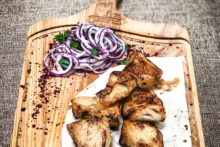 Шашлык из бараньего курдюка