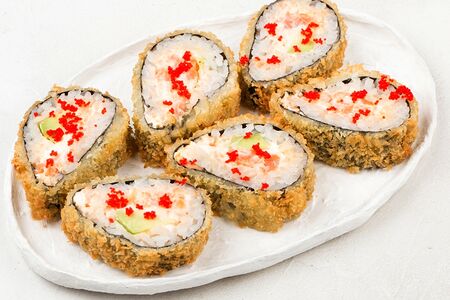 Ролл Риоко со снежным крабом