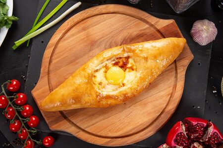 Хачапури по-аджарски