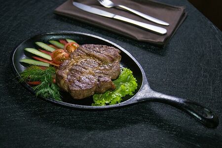 Стейк из свинины