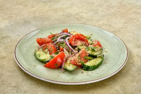 Салат по-грузински