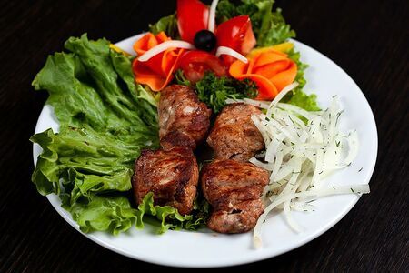 Шашлык из cвинoй шейки