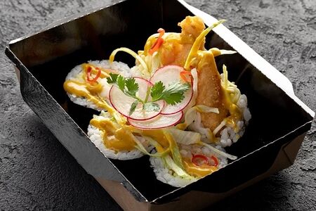 Карри-ролл с креветкой и кабачком