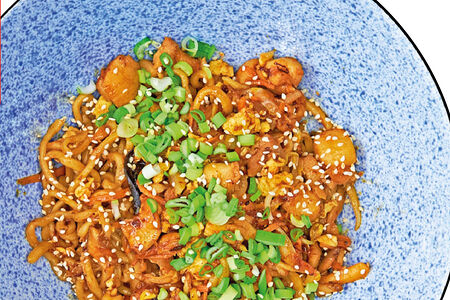 Корейская куриная лапша