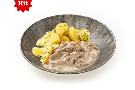 Бефстроганов с картофелем