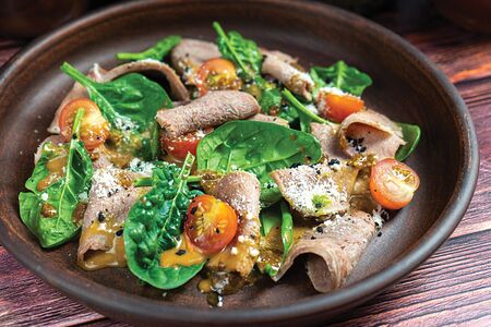 Карпаччо из говяжьего языка