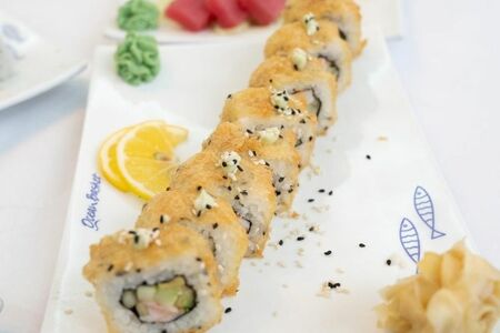 Ролл Калифорния Фрай креветки