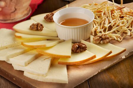 Ассорти из грузинских сыров