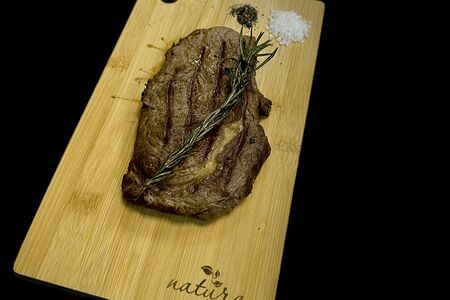 Стейк Рибай