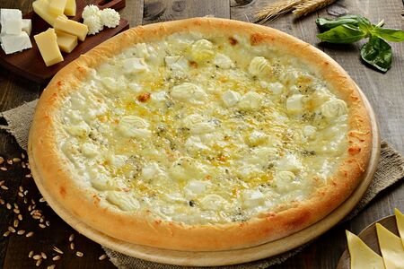 Пицца 6 сыров