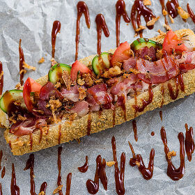 Хоть-дог кура-бекон