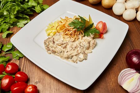 Бефстроганов из телятины