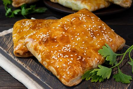 Самса с курицей