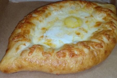 Хачапури по-аджарски