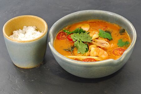 Том ям с креветками