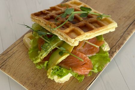 Венские вафли с форелью