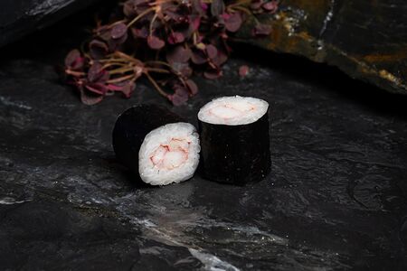 Маки с Камчатским крабом