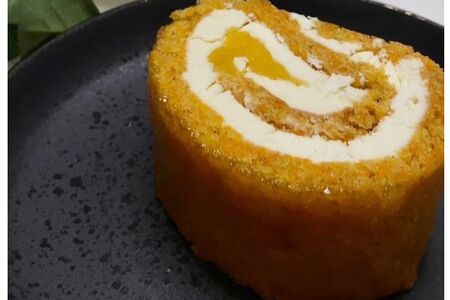 Морковный рулет