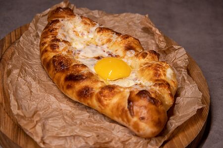 Хачапури по-аджарски