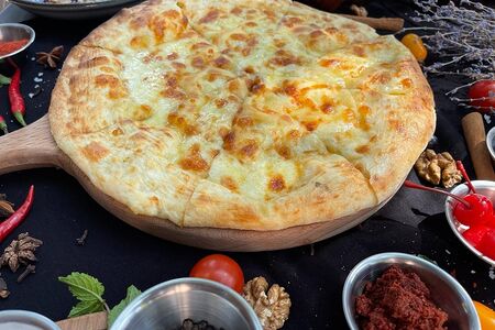 Хачапури по-мегрельски