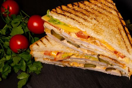 Сэндвич с курицей