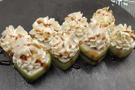 Роллы Сакура