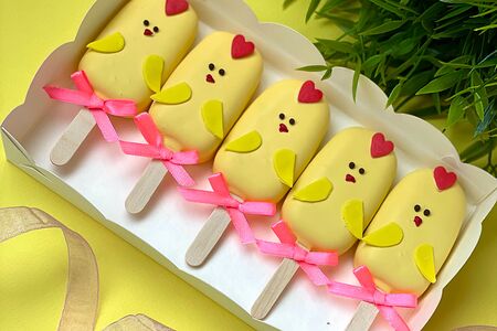 Чизкейки эскимо на палочке цыплята