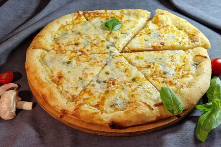 Пицца Четыре сыра