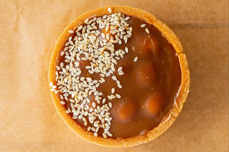 Тарталетка Соленая карамель