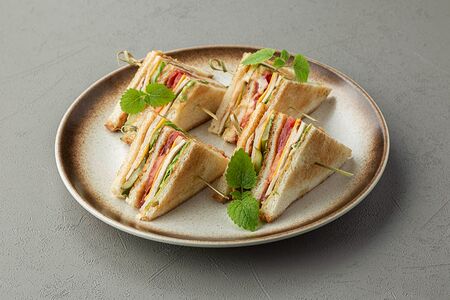 Сэндвич с курицей