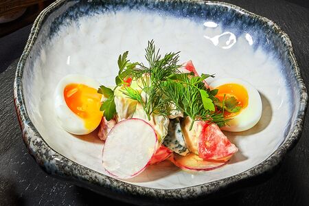 Салат Деревенский из свежих овощей