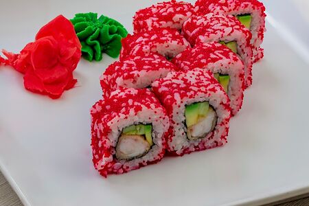 Ролл Калифорния с креветками