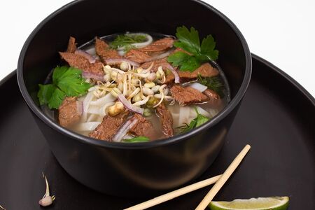 Фо-бо с говядиной