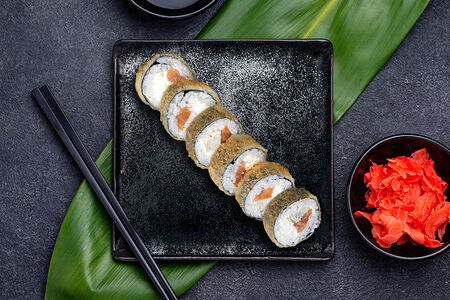 Темпура ролл с лососем