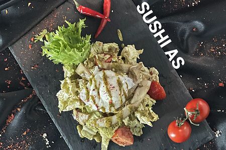 Салат с кальмаром