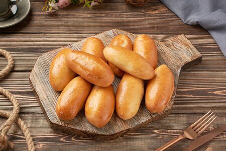 Фуршетные пирожки-расстегаи с рыбой