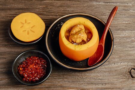 Тартар из хурмы, икра морского ежа и ikura