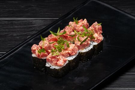 Маки ролл с спайси тунцом