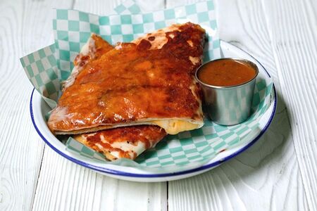 Сырная кесадилья