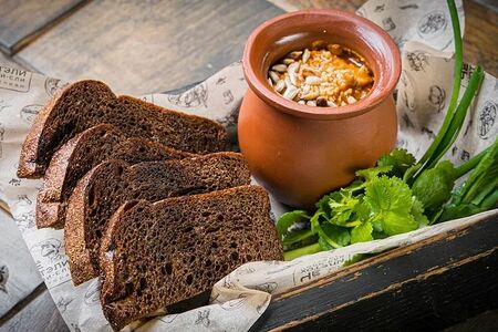 Икра баклажанная с кахетинским маслом